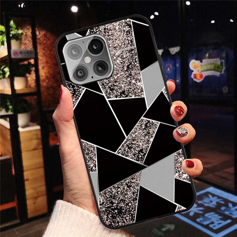 iPhone 12 / iPhone 12 Pro Case With Soft TPU - Marble Skin